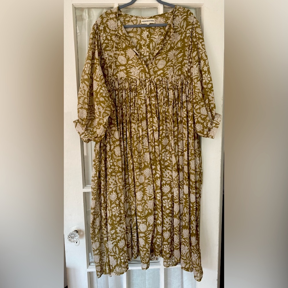 XXL Daughters of India Kyra Midi Dress